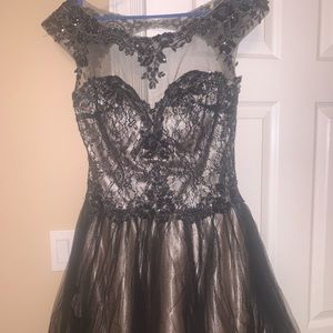 Short Black Lace Formal Dress